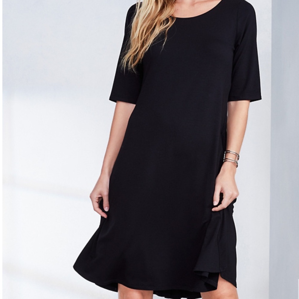 Eileen Fisher Viscose Jersey Elbow Sleeve Shirttail Hem Black Dress